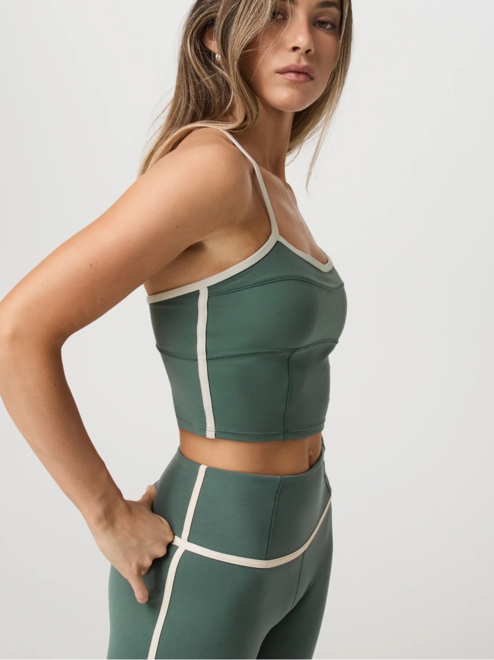 Vuori Green set - Picture 4 of 4